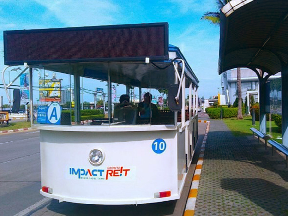 IMPACT Shuttle Bus